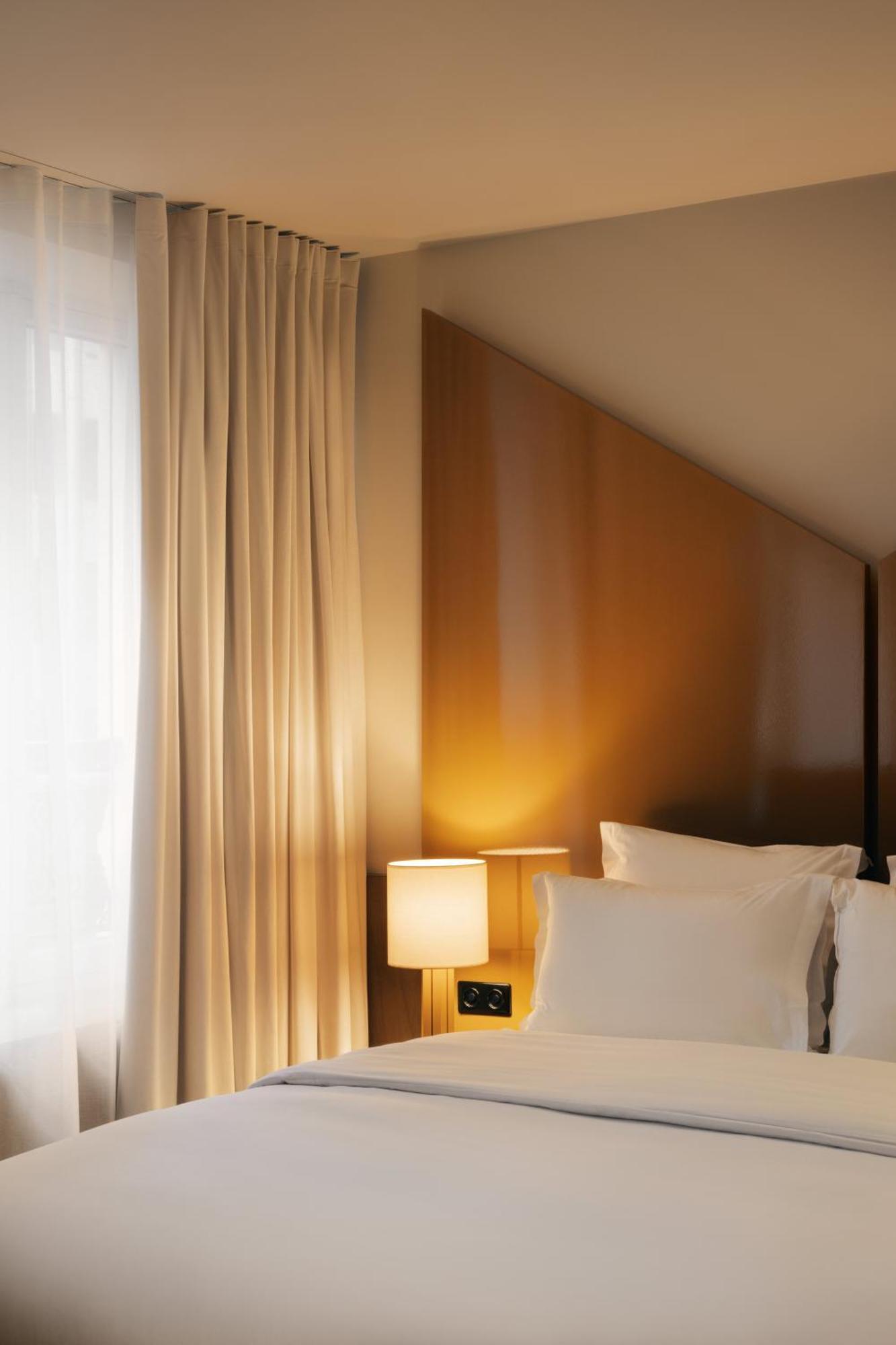 Edgar Suites - Bouchardon Paris Exterior photo
